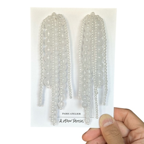 NWT & Other Stories Large Texture Cascade Glass Bead Statement Earrings - White - Picture 7 of 7